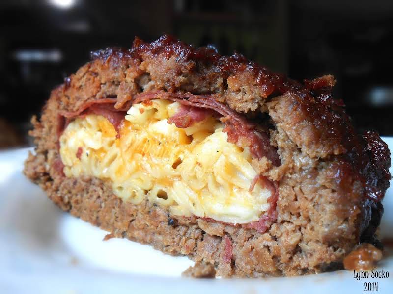 Mac & Cheese Stuffed Bbq Meatloaf