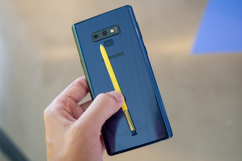 Thay nắp lưng Samsung Galaxy Note 9 lấy ngay