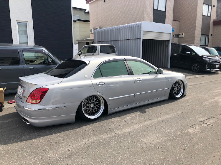 クラウンマジェスタの18マジェスタ・夏仕様♪に関するカスタム事例の投稿画像3枚目