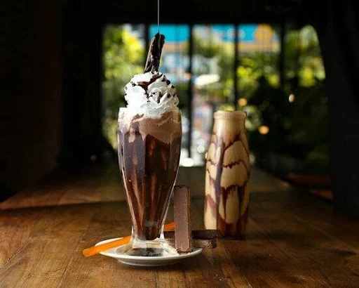 Kit Kat Shake