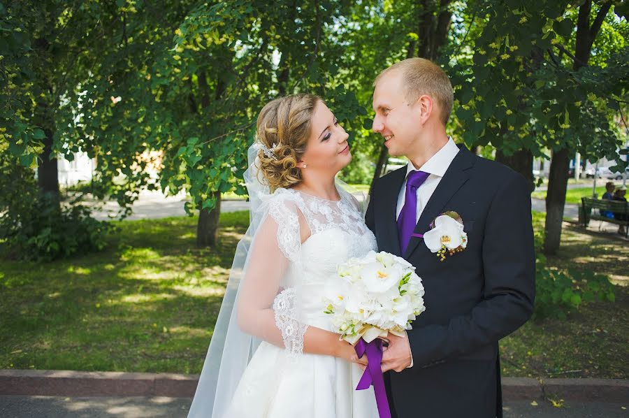 Fotografo di matrimoni Anton Dirin (nirid). Foto del 24 maggio 2014