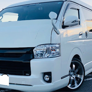 ハイエースワゴン TRH214W