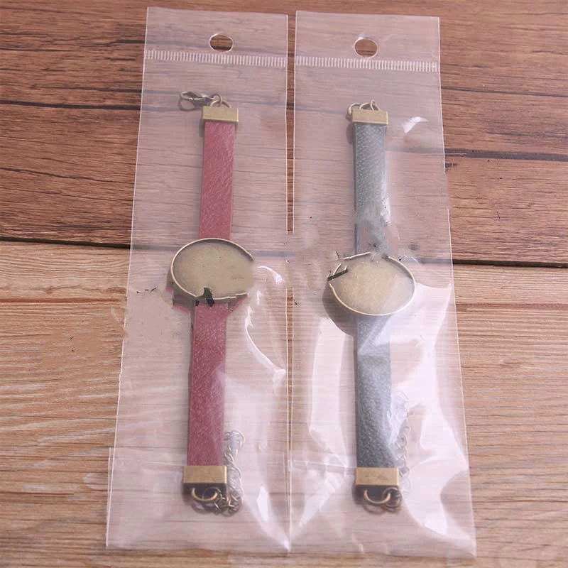Basit moda bileklik PU deri alaşım taban toka 18mm DIY. Kendin yap bileklikler oluşturun. Şık tasarım ve kişiselleştirilebilir. Hediye için ideal.
