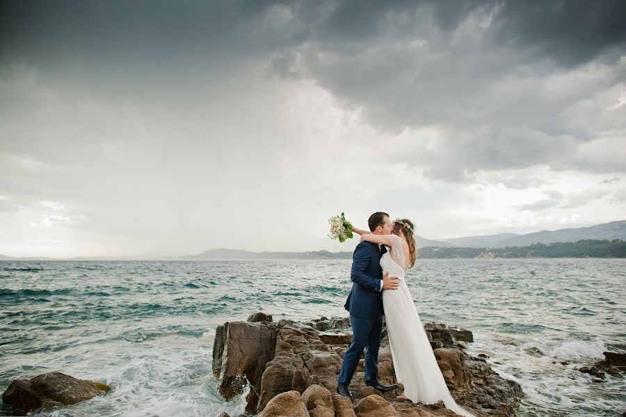 Wedding photographer Cécile Creiche (cecilecreiche). Photo of 25 June 2015