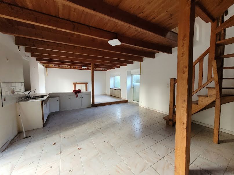 Vente maison 3 pièces 71 m² à Saint-Nicolas-du-Pélem (22480), 120 500 €