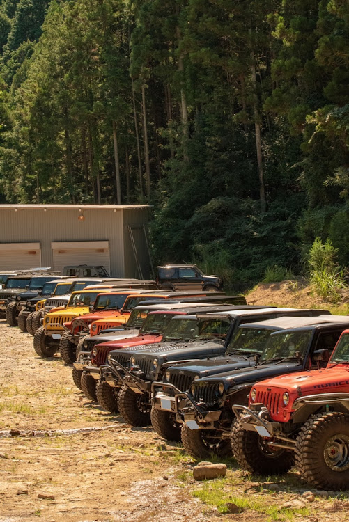 ラングラーアンリミテッドのラングラー・オフ会・JEEP・オフロード・カスタムに関するカスタム事例の投稿画像3枚目