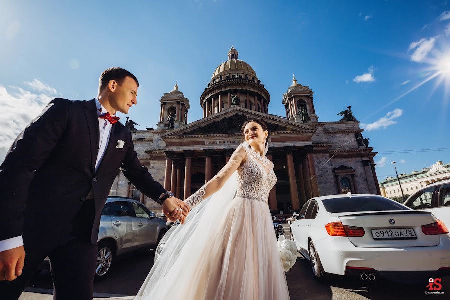 Wedding photographer Ilya Sosnin (ilyasosnin). Photo of 23 November 2022