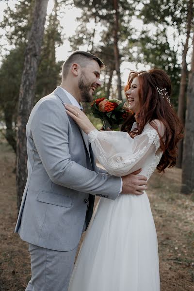 Fotógrafo de casamento Viktoriya Ivanova (viktoriyai). Foto de 16 de junho 2021