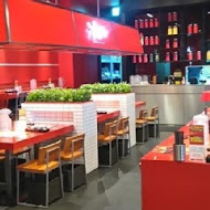 大心新泰式麵食(台北微風車站店)