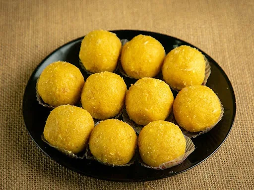 Besan Laddu