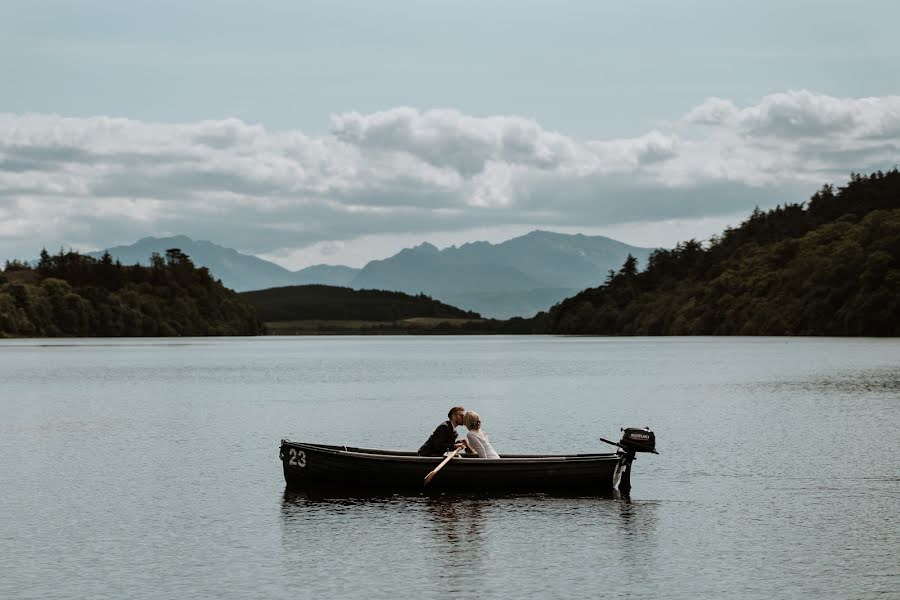 Wedding photographer Jacqui Paterson (chicphoto). Photo of 1 December 2019