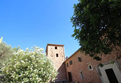 Villa with pool and terrace 4