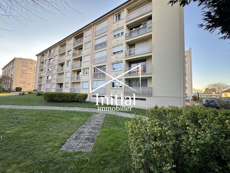 Location  appartement 2 pièces 43 m² à Troyes (10000), 580 €