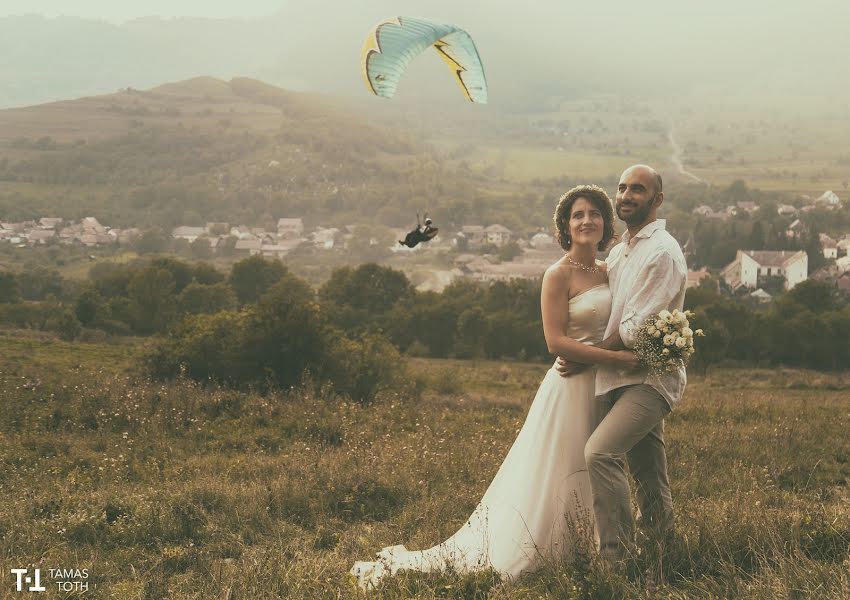 Fotografo di matrimoni Tamás Tóth (tothtamasphoto). Foto del 13 maggio 2017
