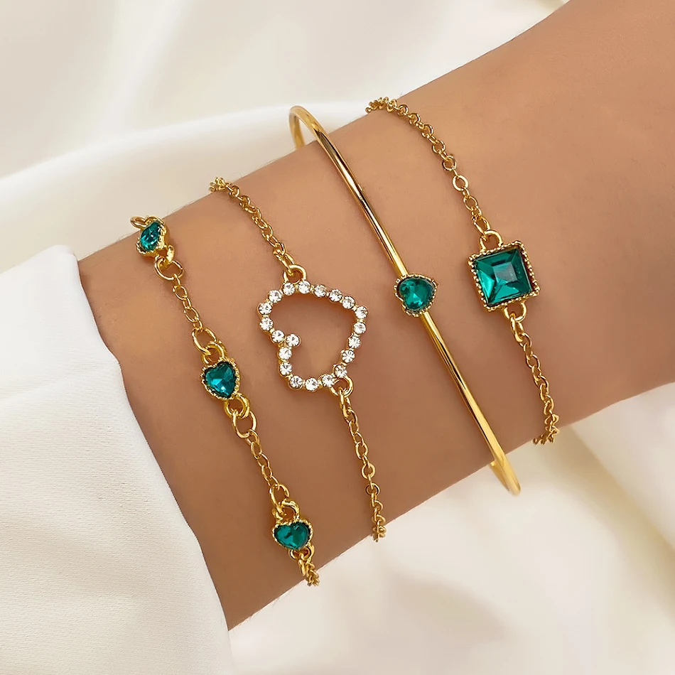 Bracelet Carré Lvzuan Vintage Incrusté Accessoire de Mode Élégant Design Carré Style Rétro Idéal Cadeau.