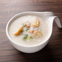 47. Preserved Egg & Pork Congee 皮蛋瘦肉粥