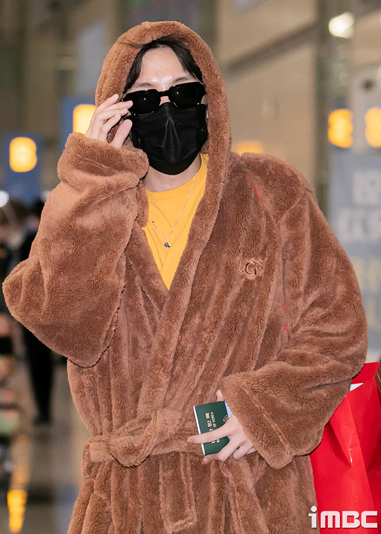 J-Hope Arrives Back In Korea, Dressed In His Hottest Airport