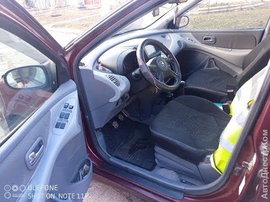 продам авто Nissan Almera Tino Almera Tino фото 5