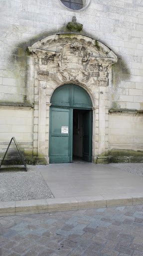 Eglise Notre-Dame De Bon Port