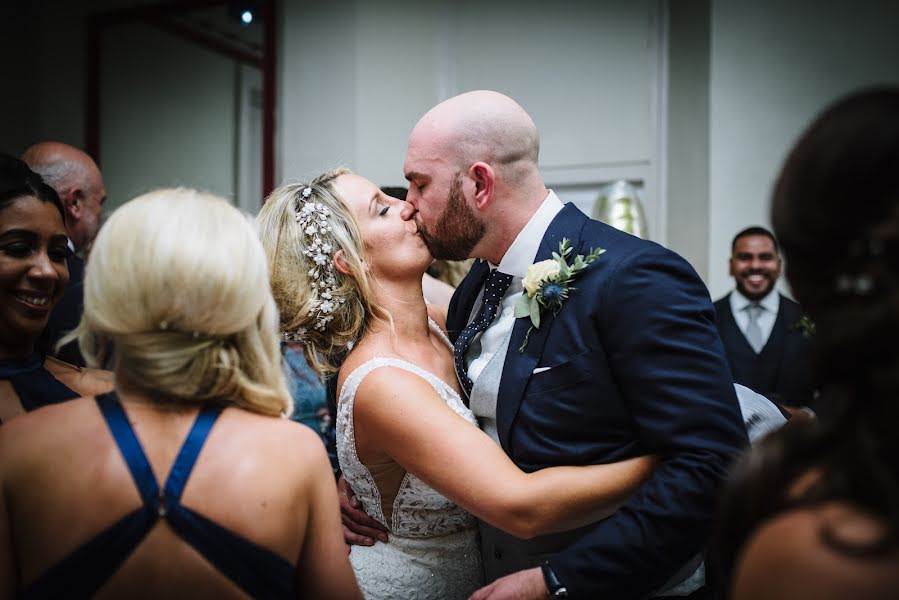 Wedding photographer Denise Edgell Slark (angelswithdirty). Photo of 10 July 2019