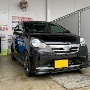ミライース LA300S