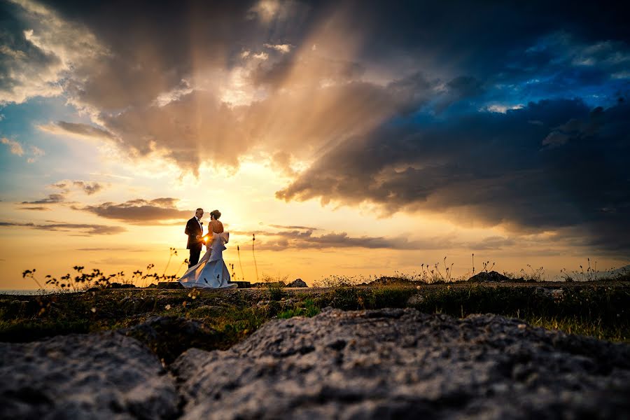 Fotografo di matrimoni Vincenzo Tortorella (tortorella). Foto del 2 ottobre 2023