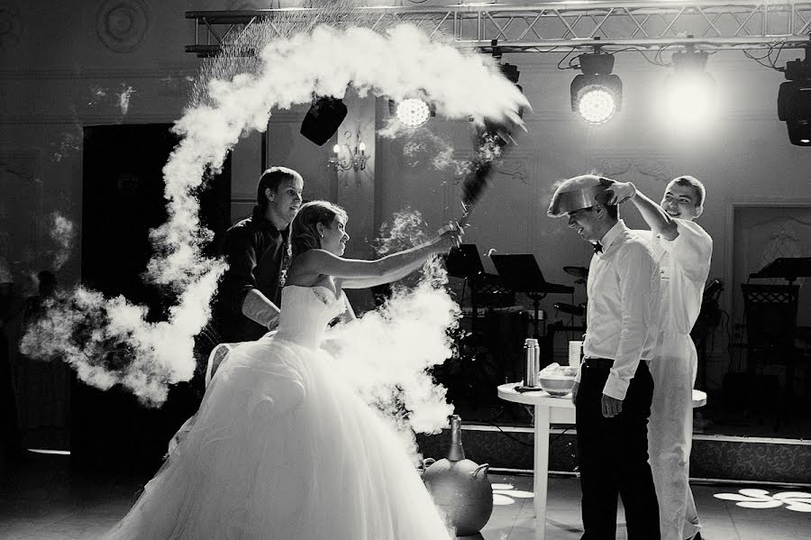 婚禮攝影師Yuliya Nechepurenko（misteria）。2015 5月27日的照片