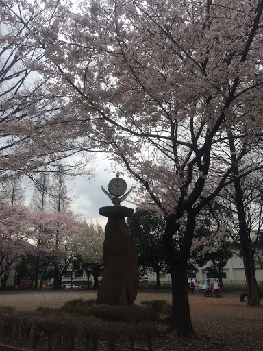 Heiwa No Toki Wo Hakobu Tokei (Clock)