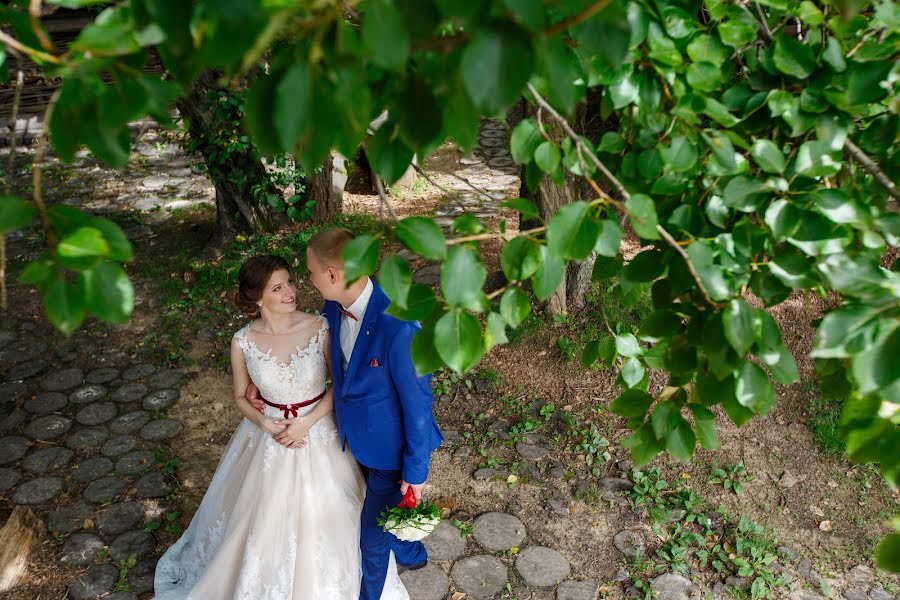 Bryllupsfotograf Natalya Silina (nataliaru). Bilde av 12 oktober 2017