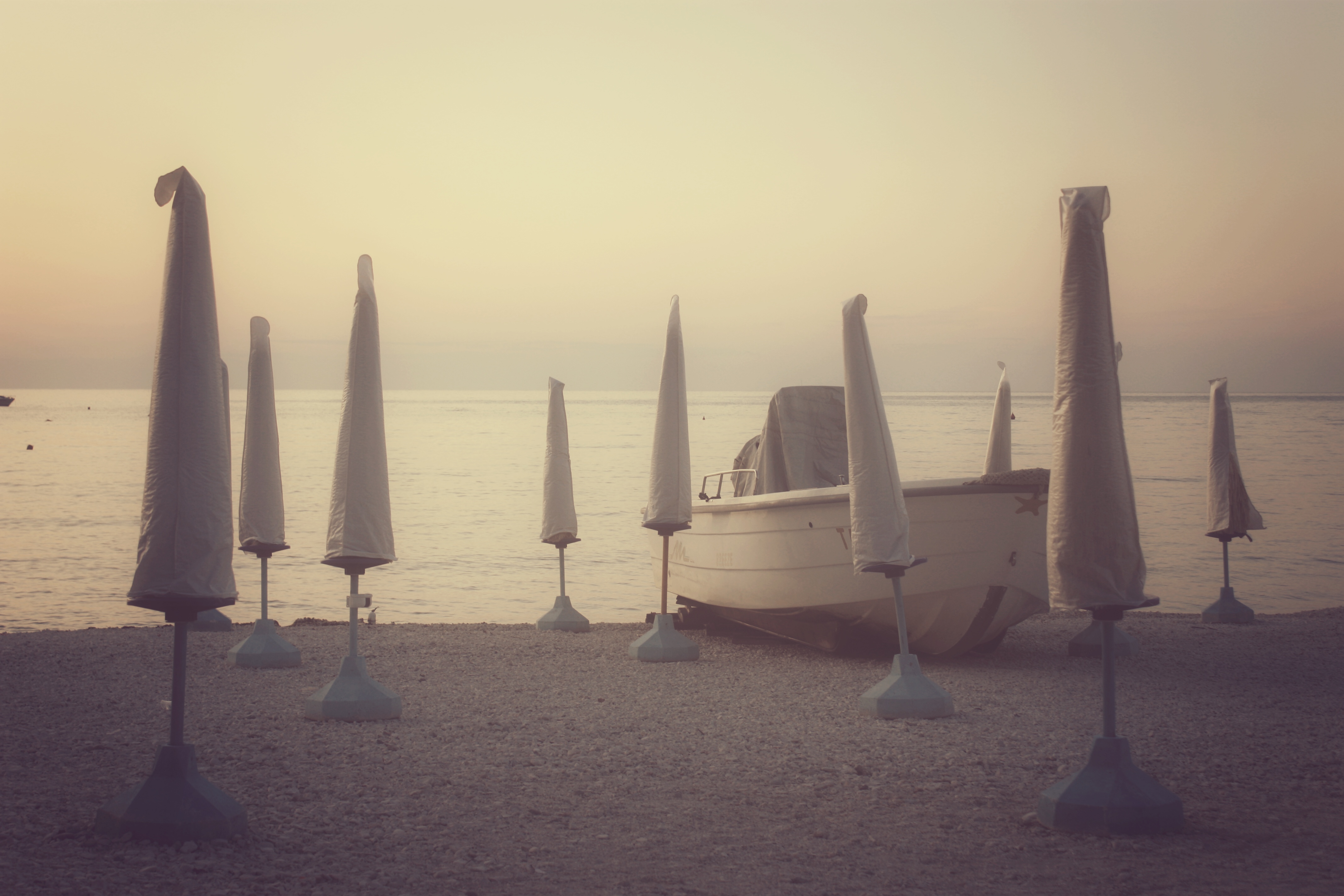 In spiaggia fuori stagione di Eduz1966