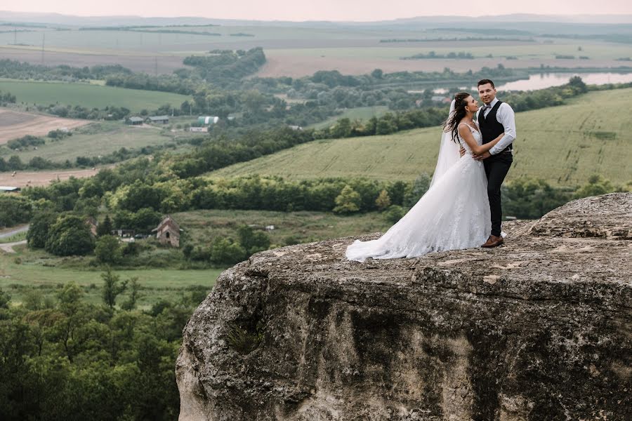 Wedding photographer Matyas Meszaros (matyasm). Photo of 13 January 2020