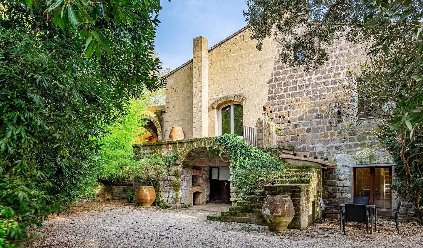 Corps de ferme avec jardin Melizzano