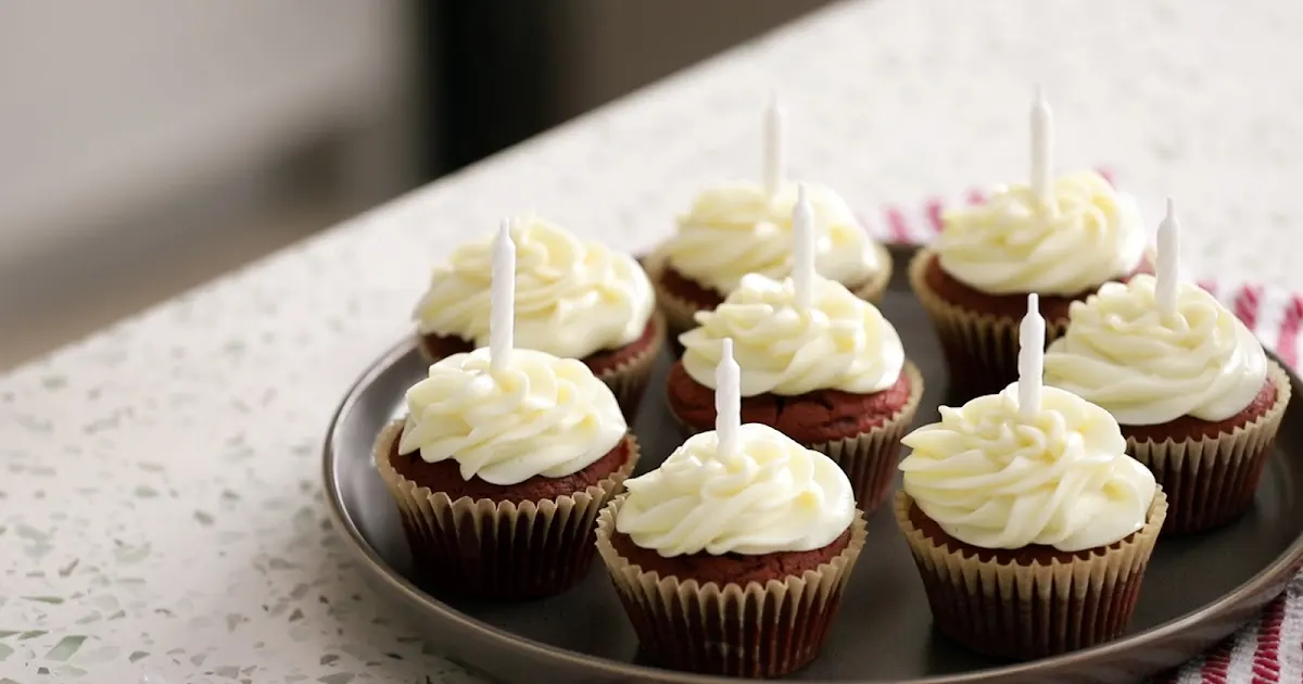 Red Velvet Cupcakes with Nutella Mousse - Dozen – Patty's Cakes