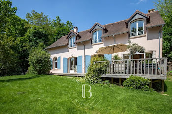 maison à Bougival (78)