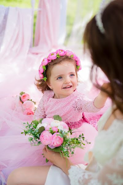 Svatební fotograf Alena Belousova (alain). Fotografie z 19.května 2018