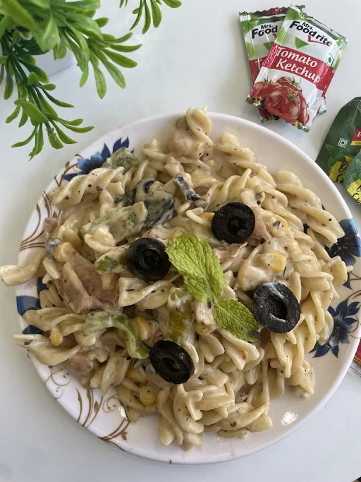 Wheat White Sauce Pasta