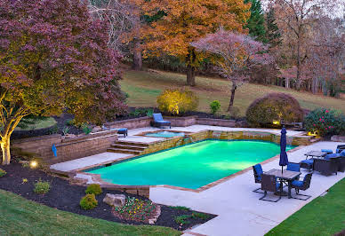 Farmhouse with garden and pool 5