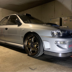 インプレッサ WRX GC8