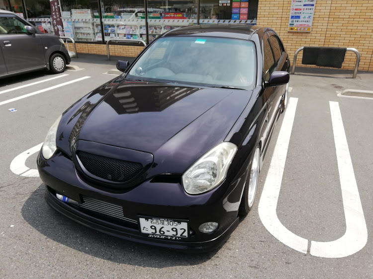 ヴェロッサのJZX110・車検完了・あと2年遊べる・新たな野望に関するカスタム事例の投稿画像1枚目