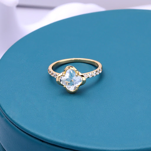 Title 4, New Niche Design Premium Ring. Exquisite design...