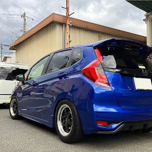 フィット RS