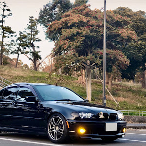 320i Mスポーツ