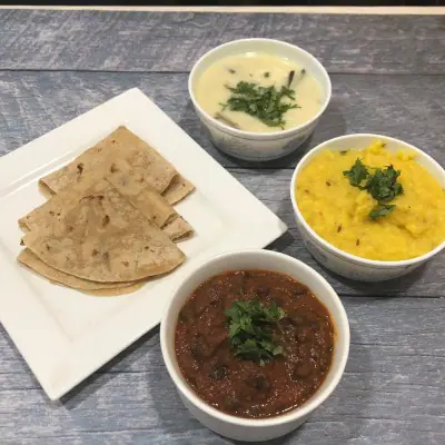 Aloo Methi With Phulka Roti & Dal Rice