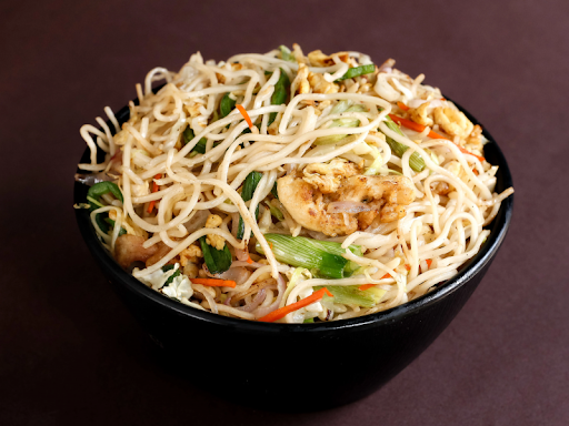 Chicken Hakka Noodles