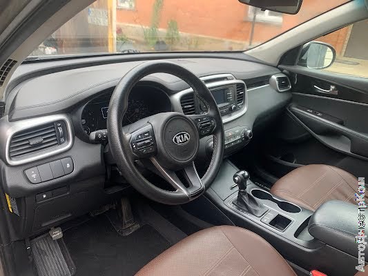 продам авто Kia Sorento Sorento III фото 5