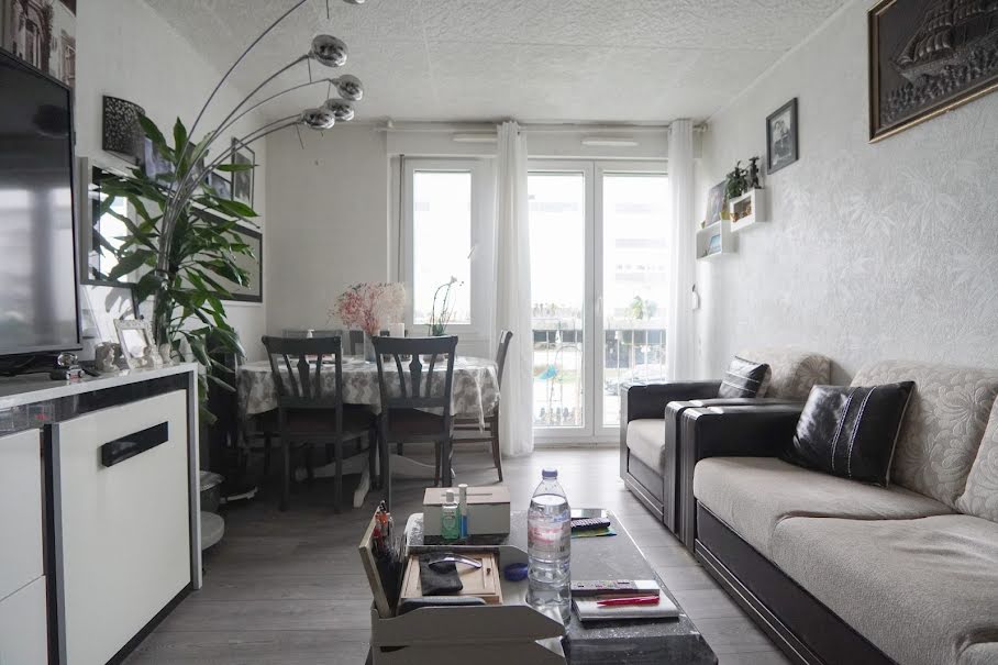 Vente appartement 3 pièces 61 m² à Sarcelles (95200), 129 000 €