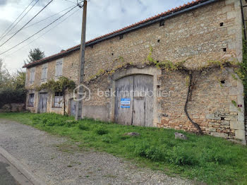 maison à Cellefrouin (16)