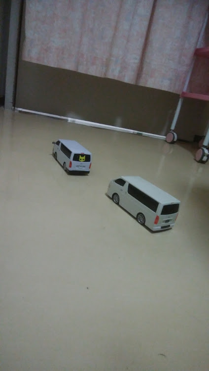 ハイエースバンの全国ちび箱連合会・ちび黒ちゃん１５秒劇場に関するカスタム事例の投稿画像10枚目