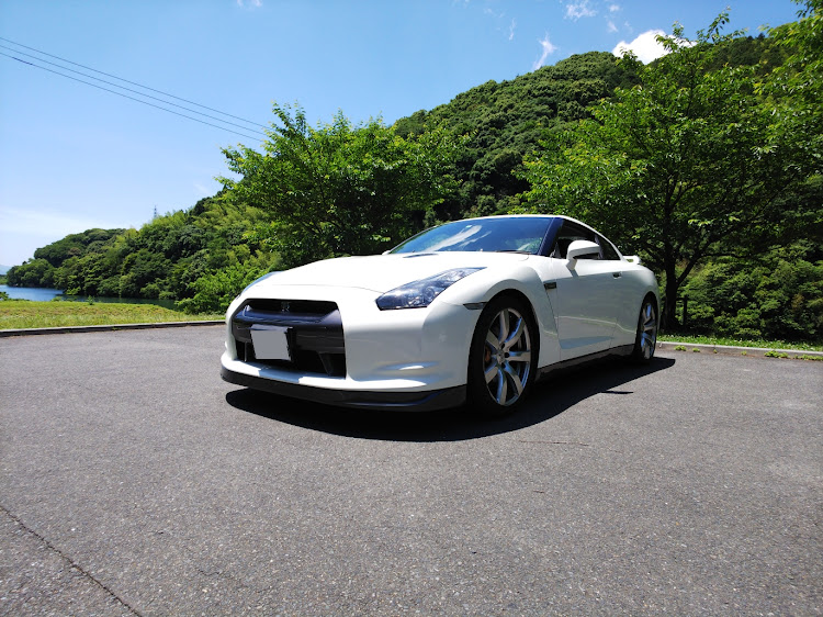 NISSAN GT-RのGT-Rに関するカスタム事例の投稿画像1枚目