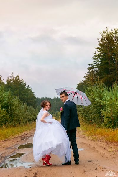 Wedding photographer Anna Starodubceva (aiast). Photo of 11 August 2016